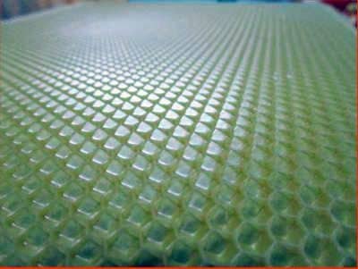 Modern manufacture of honeycomb