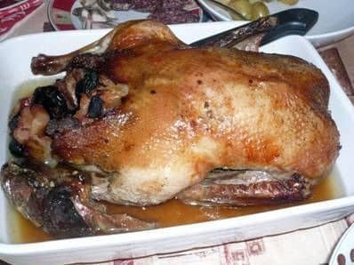 Duck with apples and honey