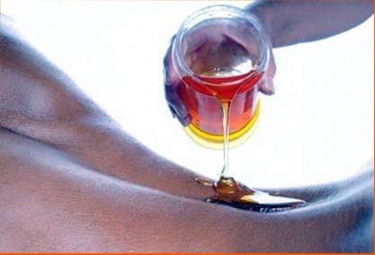 Masaje tibetano con miel
